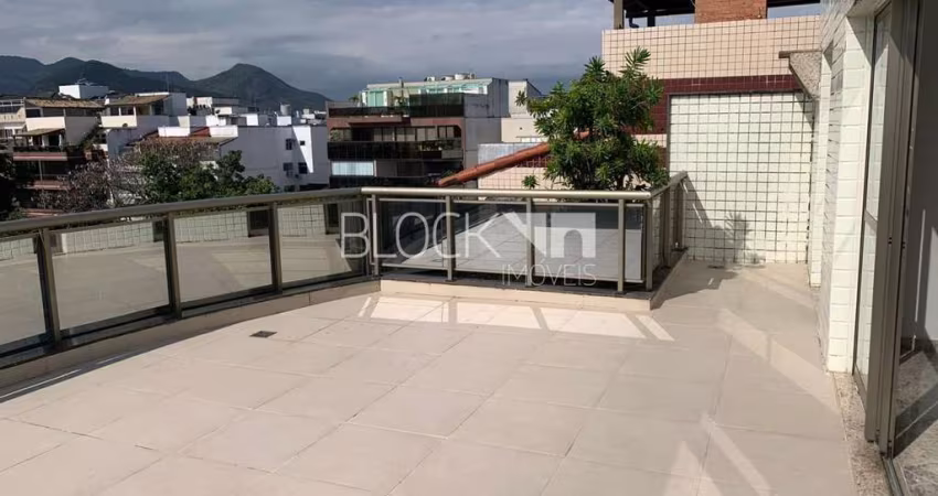 Cobertura com 4 quartos para alugar na Rua Carlos Galhardo, --, Recreio dos Bandeirantes, Rio de Janeiro