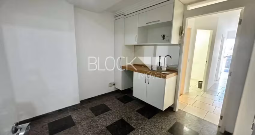 Sala comercial para alugar na Rua Roberval Cordeiro de Farias, --, Recreio dos Bandeirantes, Rio de Janeiro