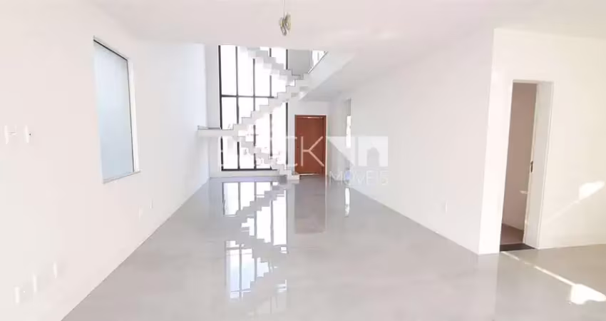 Recreio dos bandeirantes | casa de condomínio 5 quartos, sendo 5 suites