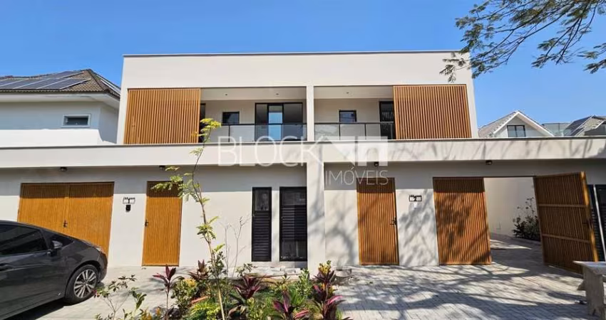 Casa em condomínio fechado com 4 quartos à venda na Rua Pio Borges de Castro, --, Barra da Tijuca, Rio de Janeiro