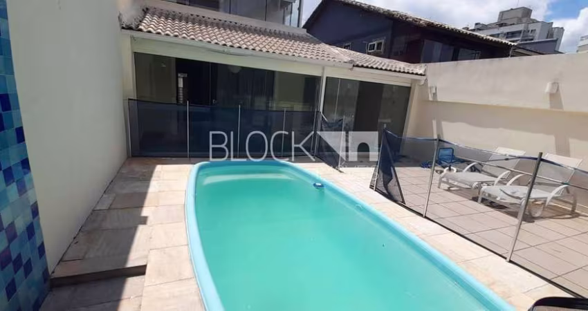 Casa em condomínio fechado com 4 quartos à venda na Rua Orlando Madeira de Lei, --, Recreio dos Bandeirantes, Rio de Janeiro