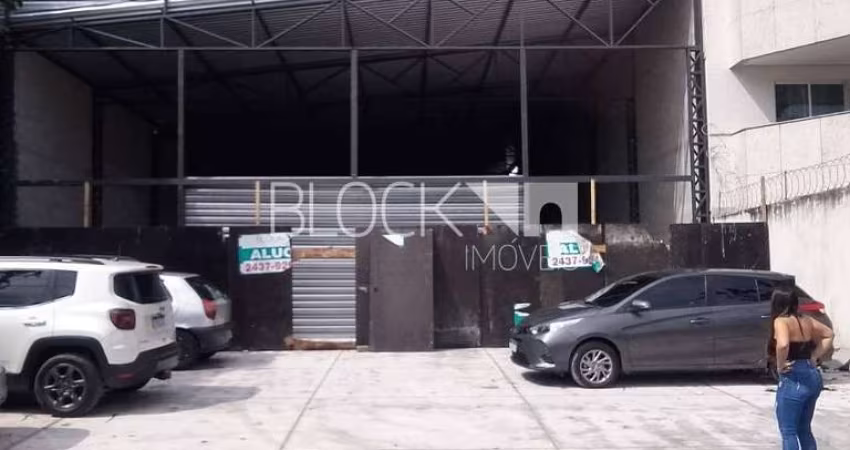 Barracão / Galpão / Depósito para alugar na Rua Desembargador Paulo Alonso, --, Recreio dos Bandeirantes, Rio de Janeiro