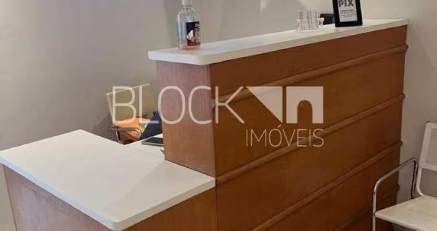 Sala comercial para alugar na Avenida Nelson Cardoso, --, Taquara, Rio de Janeiro