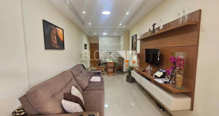 Apartamento com 3 quartos para alugar na Rua Antônio Maroun, --, Recreio dos Bandeirantes, Rio de Janeiro