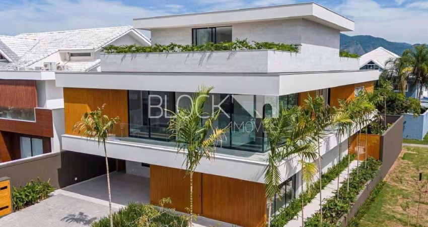 Casa em condomínio fechado com 5 quartos à venda na Rua Bernardo Goldwasser, --, Barra da Tijuca, Rio de Janeiro