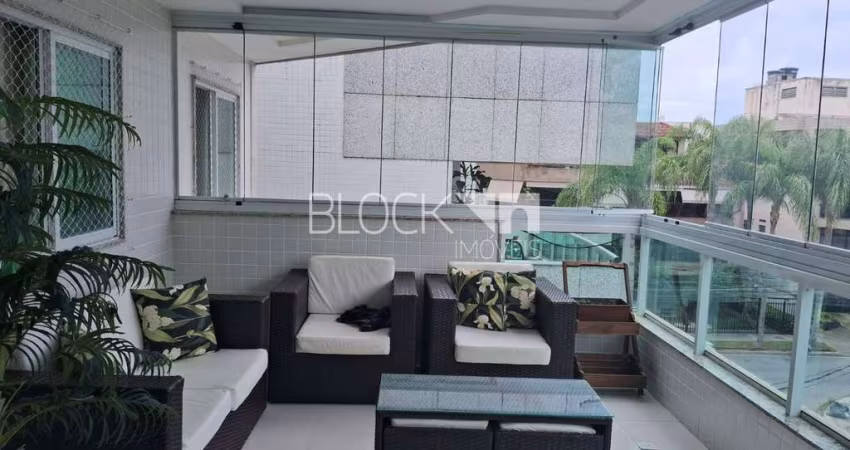 Apartamento com 3 quartos para alugar na Rua George Cabral, --, Recreio dos Bandeirantes, Rio de Janeiro