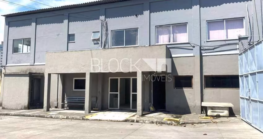 Barracão / Galpão / Depósito para alugar na Avenida Governador Leonel de Moura Brizola, --, Graças, Duque de Caxias