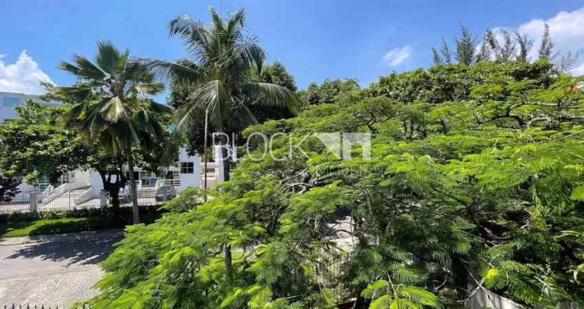 Barra da tijuca | casa de condomínio 4 quartos, sendo 1 suite