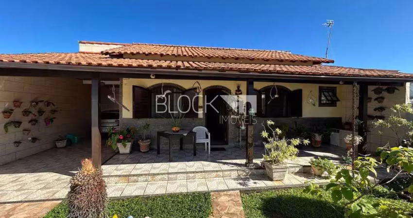 Jardim atlântico central (itaipuaçu) | casa 2 quartos, sendo 1 suite