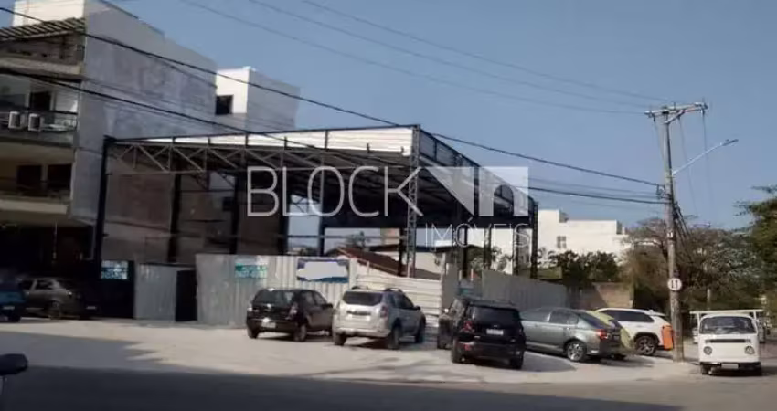 Barracão / Galpão / Depósito para alugar na Rua Senador Rui Carneiro, --, Recreio dos Bandeirantes, Rio de Janeiro