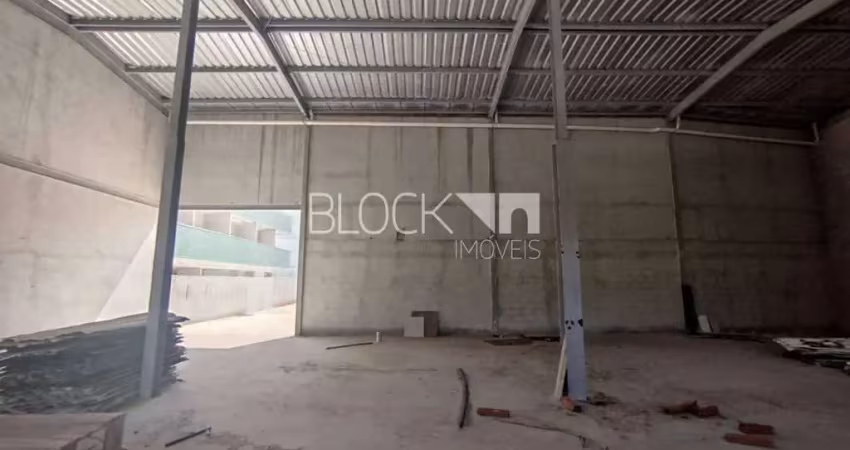 Barracão / Galpão / Depósito para alugar na Avenida Gilka Machado, --, Recreio dos Bandeirantes, Rio de Janeiro