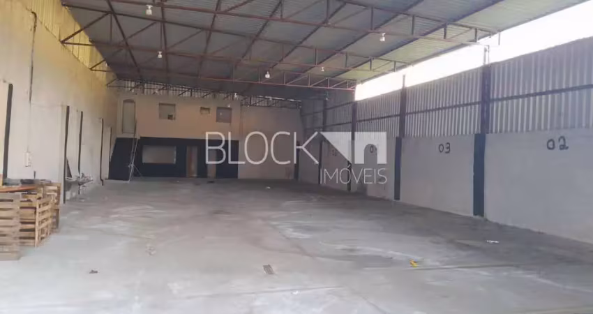 Barracão / Galpão / Depósito para alugar na Avenida de Santa Cruz, --, Santíssimo, Rio de Janeiro