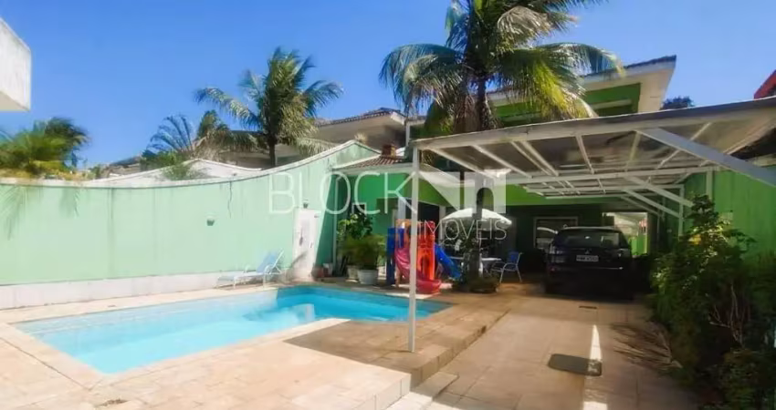 Recreio dos bandeirantes | casa de condomínio 4 quartos, sendo 4 suites