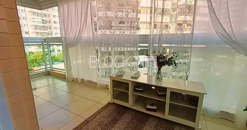 Apartamento com 2 quartos para alugar na Rua Aroazes, --, Barra Olímpica, Rio de Janeiro