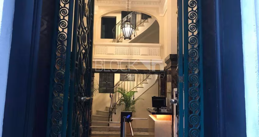 Sala comercial com 5 salas à venda na Rua Alcindo Guanabara, --, Centro, Rio de Janeiro