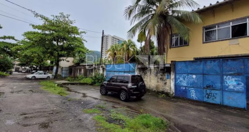 Barracão / Galpão / Depósito para alugar na Rua Abadiana, --, Curicica, Rio de Janeiro