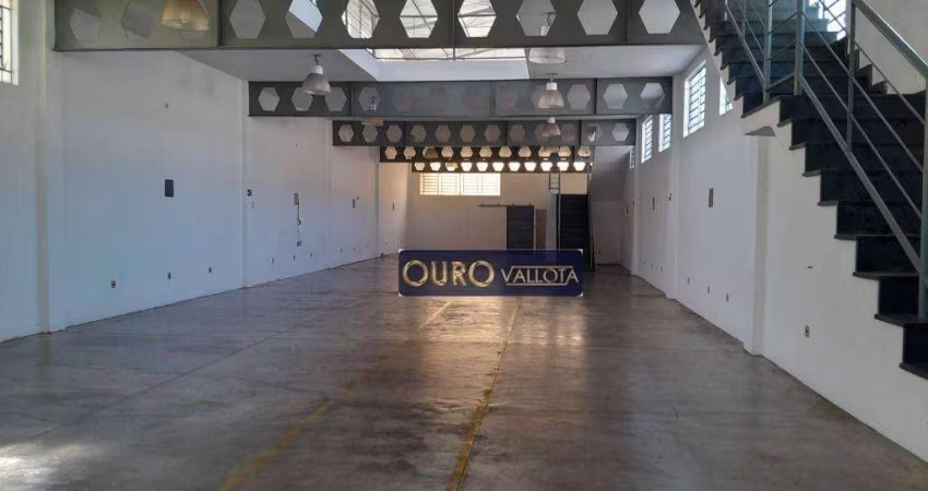 Galpão com 800m² para locação