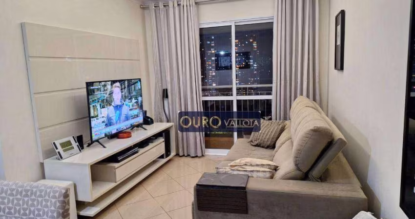 Apartamento com 3 dormitórios