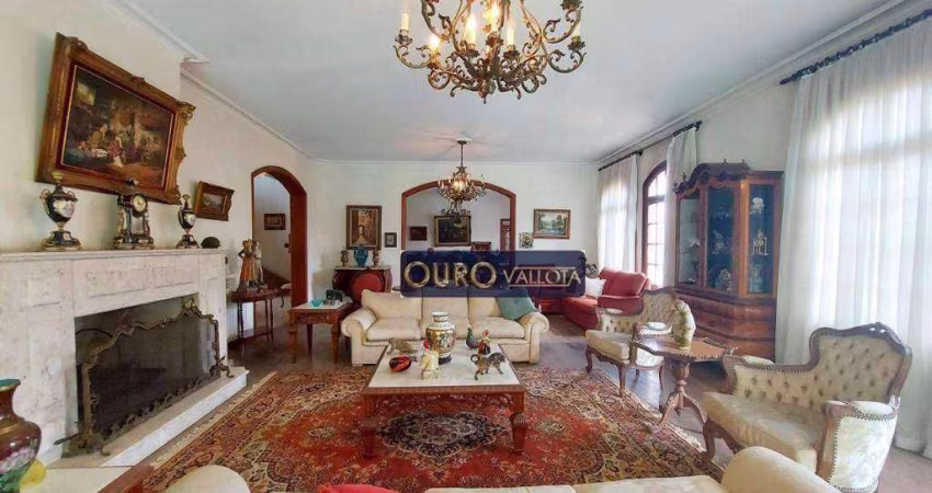 Casa com 5 suítes