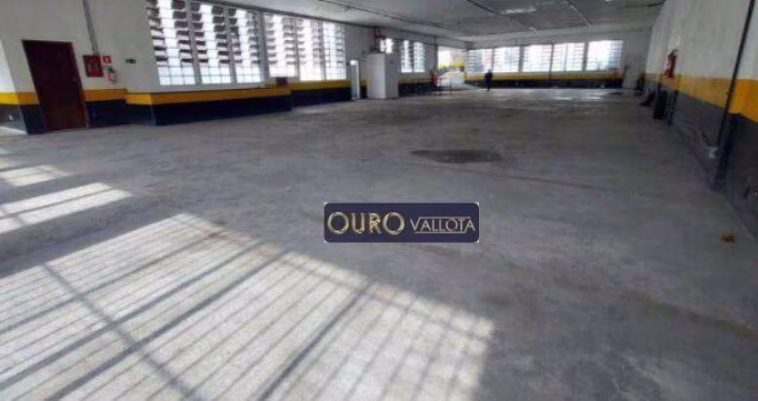 Galpão disponível locação na Santa Ifigênia com 1.714m² e a 450 metros da Estação de Metrô da Luz.