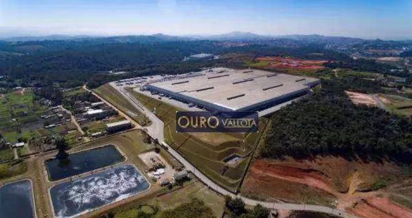 Galpão no Arujá com 8.316m²