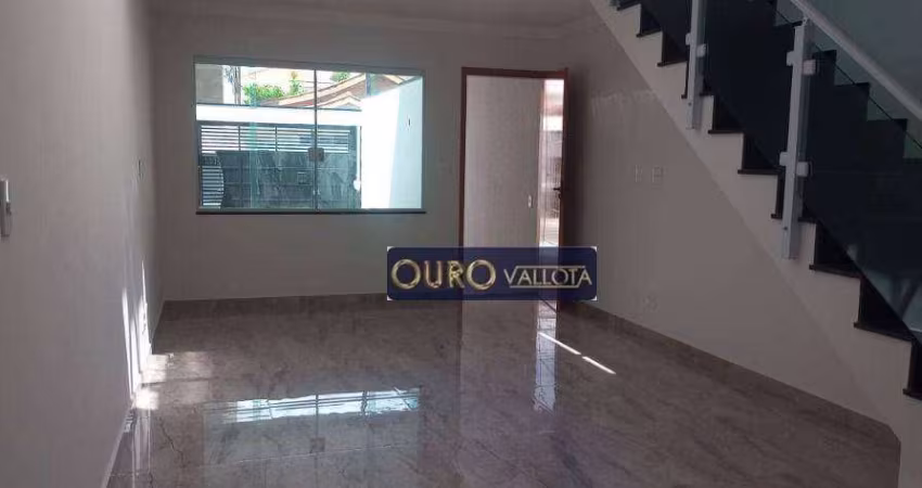 Sobrado Novo com 3 dormitórios
