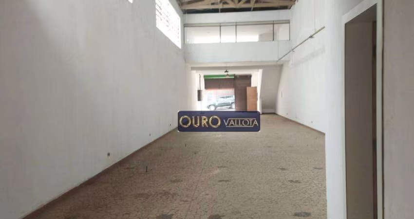 Galpão com 300m²