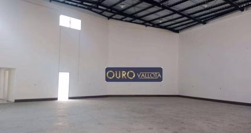 Galpão com 310m²