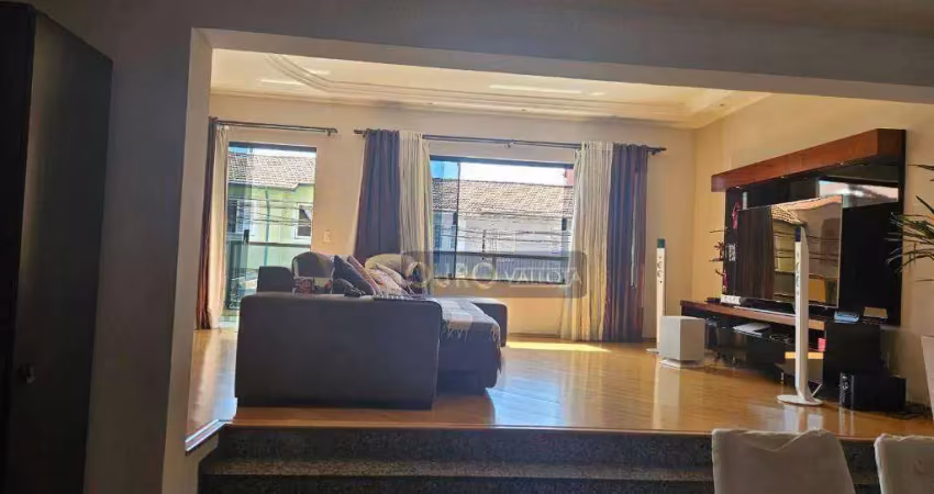 Casa com 3 quartos à venda na Rua Alzira Fett Martins, Parque Residencial Oratorio, São Paulo