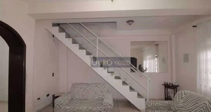 Casa com 3 quartos à venda na Rua Capitão Ferraiuolo, Água Rasa, São Paulo