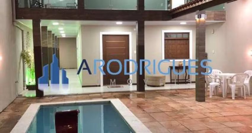 Oportunidade de Casa à venda em Abrantes com 3/4 sendo suíte, 110 m², casa solta!