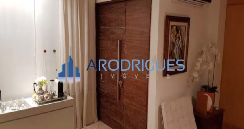 Apartamento à venda no Jardim Apipema, 250 m² em área útil, 4 suítes amplas!