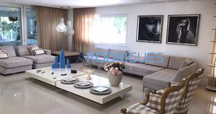 Casa à Venda Alphaville I Salvador - Ba, Alto Padrão, Piscina, Armários, 3 suítes, Nascente, Oportunidade