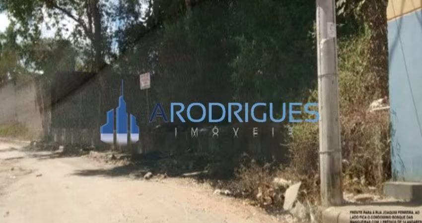 Terreno com 4.300m² situado à rua Joaquim Ferreira, principal via do bairro Jardim das Margaridas, próximo do Aeroporto e do Shopping Litoral Norte.