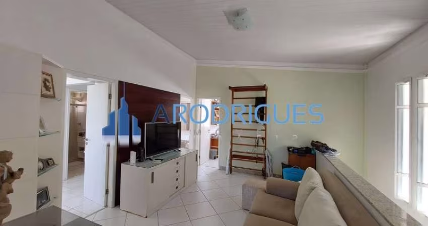 Casa  em Condomínio Exclusivo em Piatã, Salvador-BA: 4 quartos, 3 suítes, 3 salas, 3 vagas, 230m².