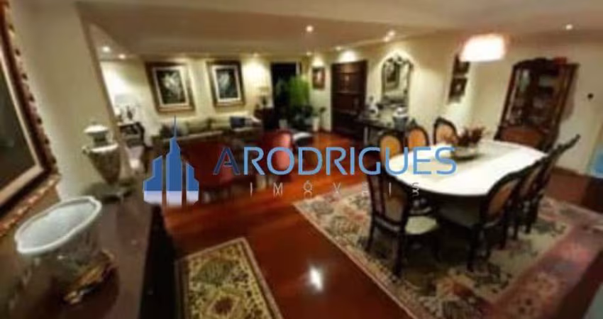 Apartamento de Luxo à Venda em Salvador-BA: 4 Quartos, 1 Suíte, 2 Salas, 4 Banheiros, 2 Vagas de Garagem, 178 m² - Itaigara.