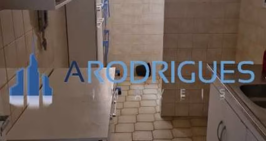 Apartamento para locação no Costa Azul, Salvador-BA: 2 quartos, 2 banheiros, 1 vaga de garagem, 60m² de área. Venha conferir!