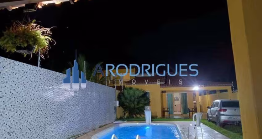 Casa em condomínio para locação em Barra do Jacuípe-BA: 3 quartos, 1 suíte, 1 sala, 2 banheiros, 3 vagas de garagem, 300m² de área.