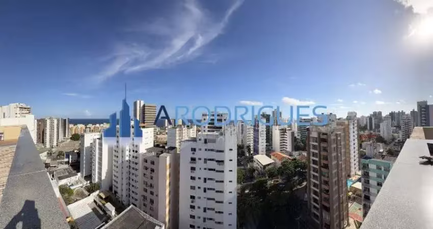 Imperdível apartamento à venda na pituba, salvador-ba, com 3 quartos, 1 sala, 4 banheiros, 2 vagas de garagem e 211m².