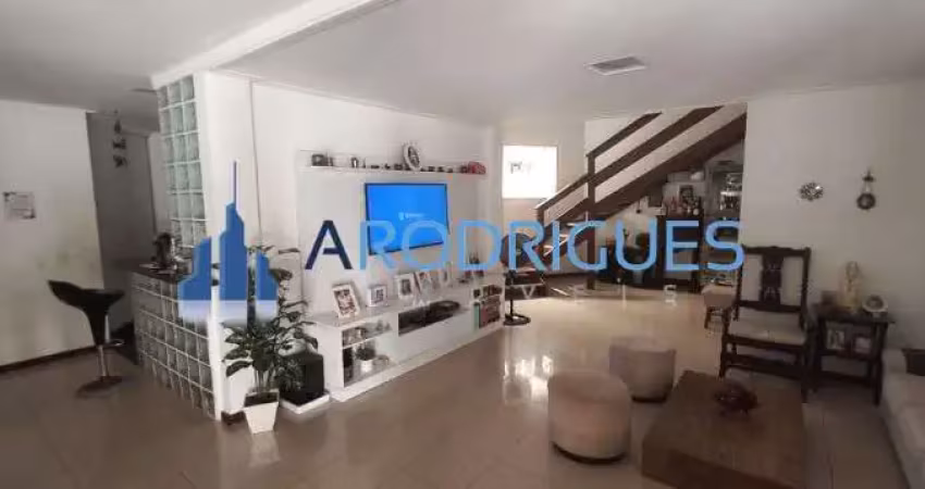 Descubra o seu novo lar em lauro de freitas: casa em condomínio no bairro portão com 3 quartos, 2 suítes e 402m² de área