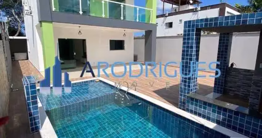Lauro de freitas casa em condomínio  charmosa residência de 3 quartos, 1 suíte, sala ampla, 2 vagas de garagem, 154m² de área privativa no bairro caji.