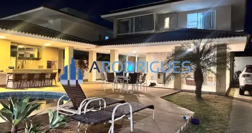 Buraquinho - casa na avenida priscila dutra: casa em condomínio com 4 quartos, 4 suítes, 2 salas, 5 banheiros, 3 vagas de garagem, 400,00 m² de área! venha conferir!