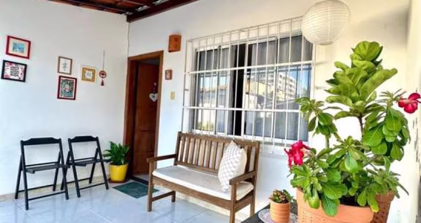 Casa em Condomínio para Venda em Lauro de Freitas, Pitangueiras, 2 dormitórios, 1 banheiro, 2 vagas