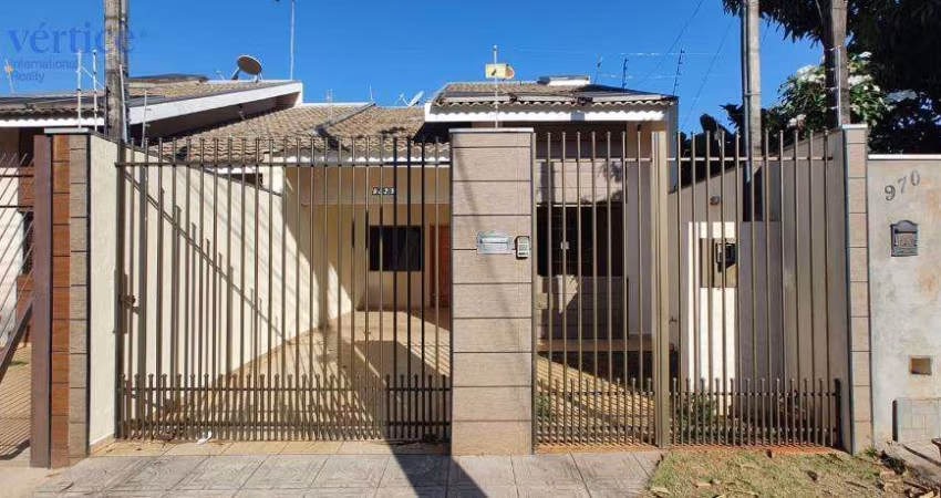 Casa à venda em Maringá, Parque Residencial Aeroporto, com 3 quartos, com 142 m²
