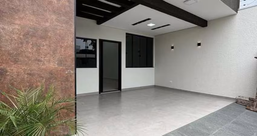 Casa à venda em Maringá, Jardim Araucária, com 3 quartos, com 105 m²
