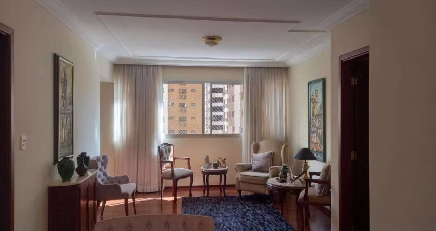 Apartamento à venda em Maringá, Zona 01, com 3 quartos, com 103 m², Edificio Di Vitória