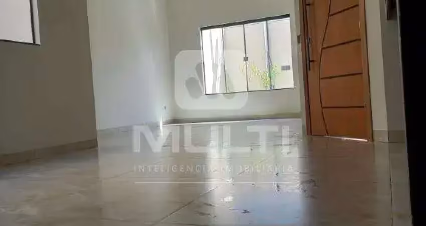Casa com 3 quartos à venda no Minas Gerais, Uberlândia 