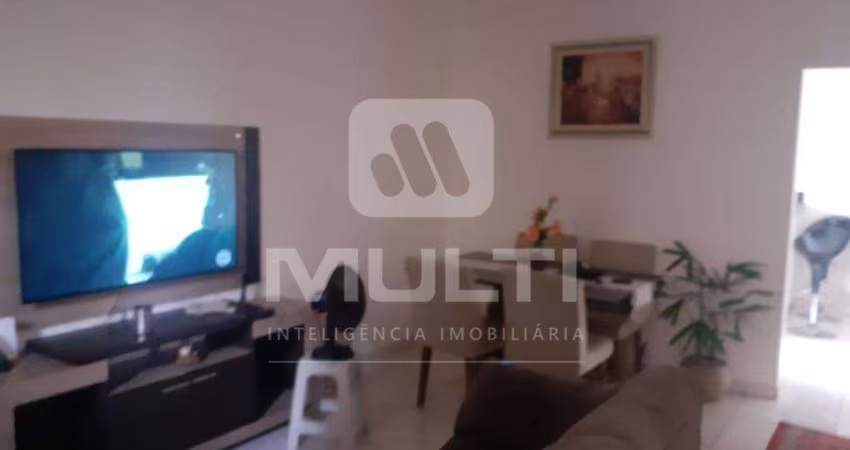 Casa com 2 quartos à venda no Canaã, Uberlândia 