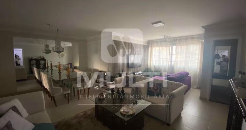 Apartamento com 4 quartos para alugar no Fundinho, Uberlândia 