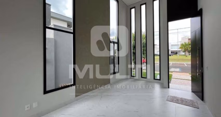 Casa em condomínio fechado com 3 quartos para alugar em Laranjeiras, Uberlândia 